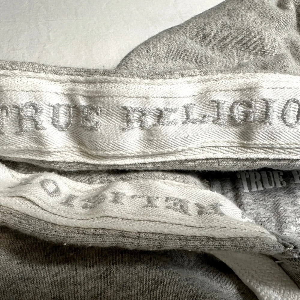 Men’s Legacy True Religion Hoodie Size Small